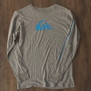 Quiksilver 🎉3/$10 in bundle🎉 Gray and Blue Long Sleeve Tee